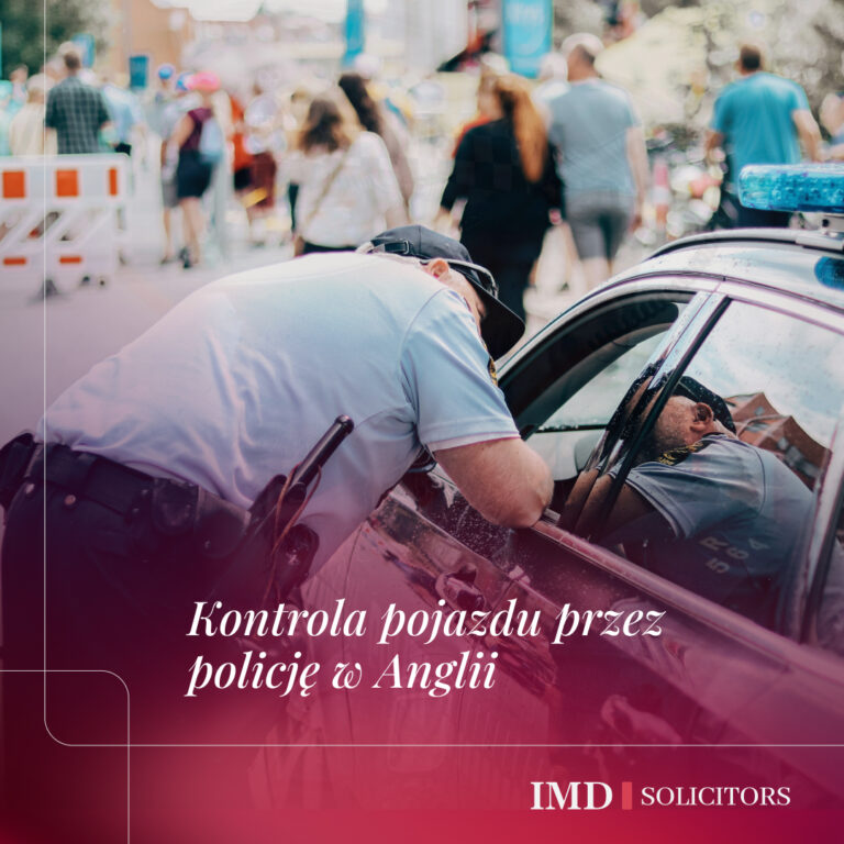 Kontrola pojazdu przez policję w Anglii